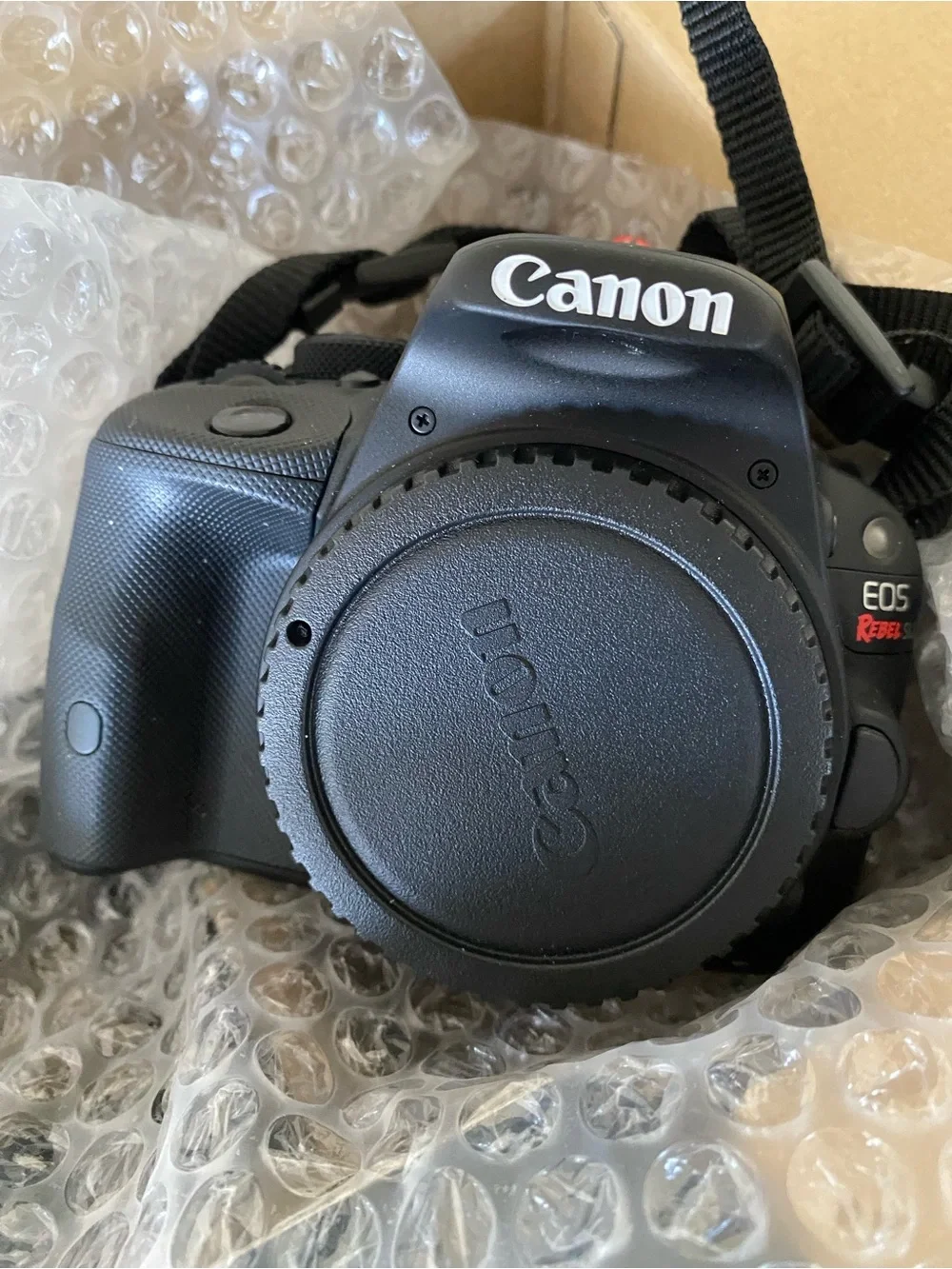 Canon EOS Rebel SL1 DigitalSLR Camera with 18-55mm lens - New In Box